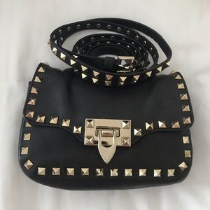 Valentino Garavani Rockstud mini bag crossbody in black